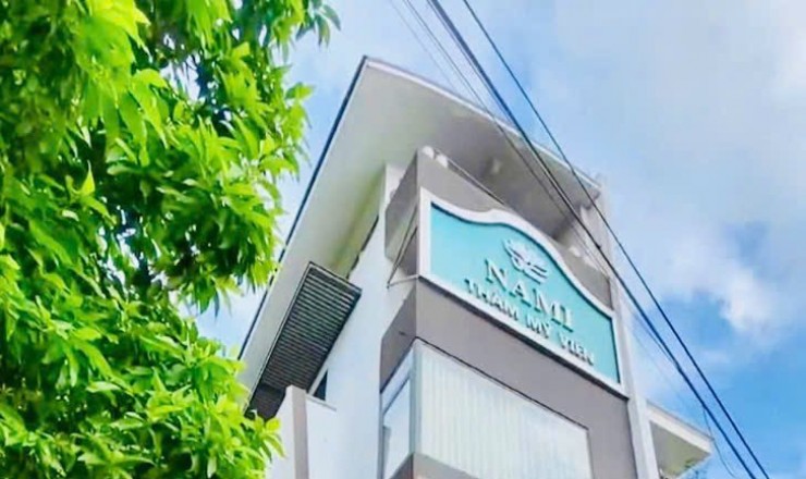 Cho thuê nhà 5 tầng, có thang máy, căn góc 2 mặt tiền view hồ TP Thanh Hoá